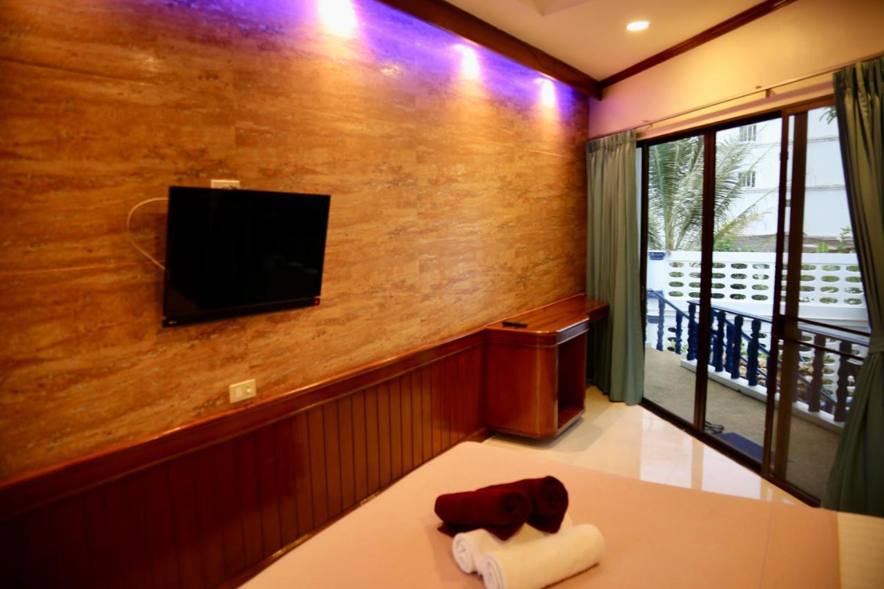 The Club Inn - Kamala Beach Praia de Kamala Exterior foto